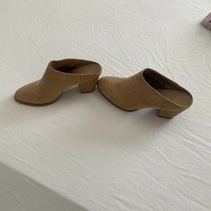 Tan Mules